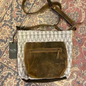 Crossbody Myra bag